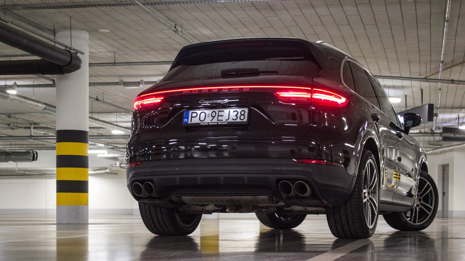 Porsche Cayenne wreszcie świetnie wygląda. A jeździ tak dobrze jak zawsze.