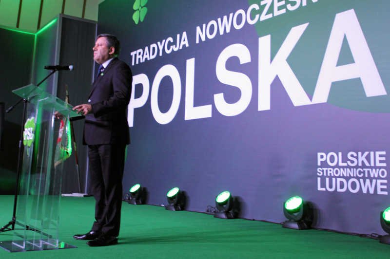 W PSL konkurenci tylko czekają na potknięcie Janusza Piechocińskiego.