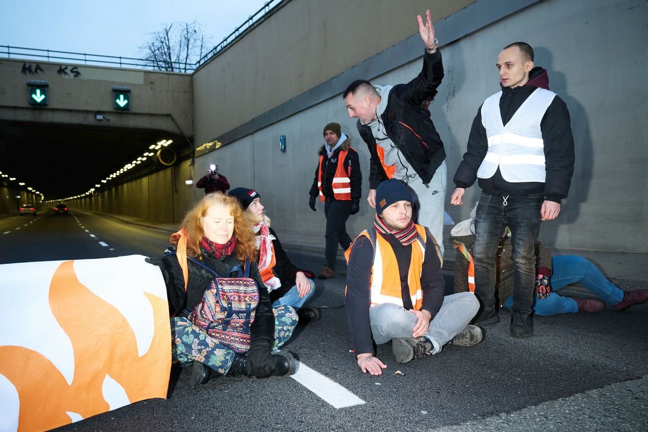 Argumenty Ostatniego Pokolenia i jego obrońców nie trzymają się kupy