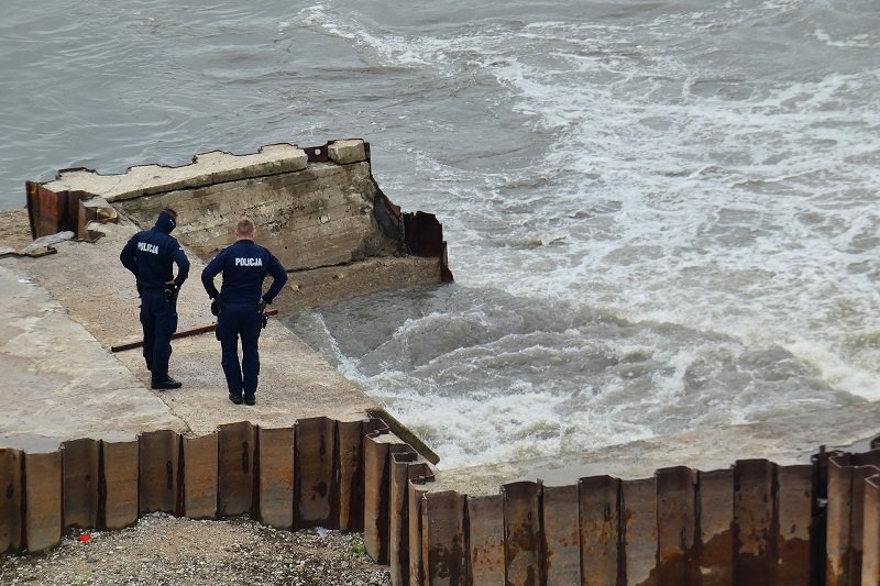 To mógł być sabotaż albo działanie o charakterze terrorystycznym – tak o przyczynach kolejnej awarii w "Czajce" mówi Miejskie Przedsiębiorstwo Wodociągów i Kanalizacji.
