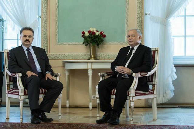 Jarosław Kaczyński i Waldemar Paruch – dzisiaj naczelny "Przeglądu Sejmowego", w 2014 roku kandydat PiS do PE.