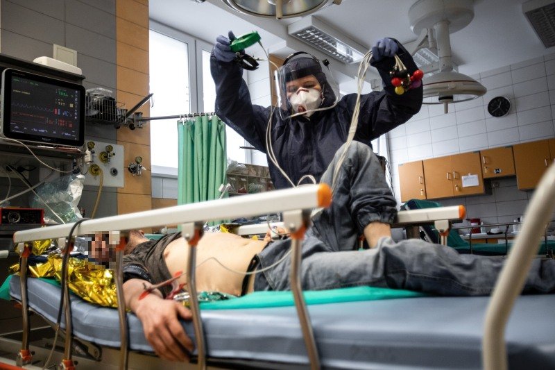 USA: 25-latek ponownie zakaził się koronawirusem.