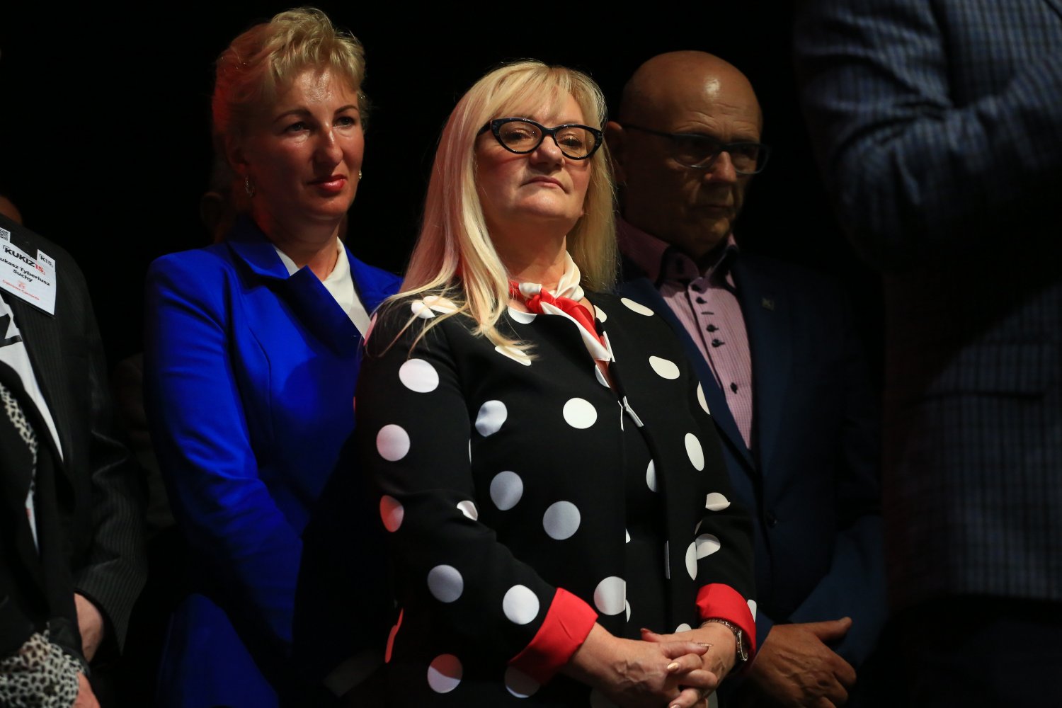 Członkowie komisji ds pedofilii, w tym Barbara Chrobak, dojeżdżają do pracy służbowymi limuzynami. Miesięczny koszt ich użytkowania to nawet kilkanaście tysięcy złotych.