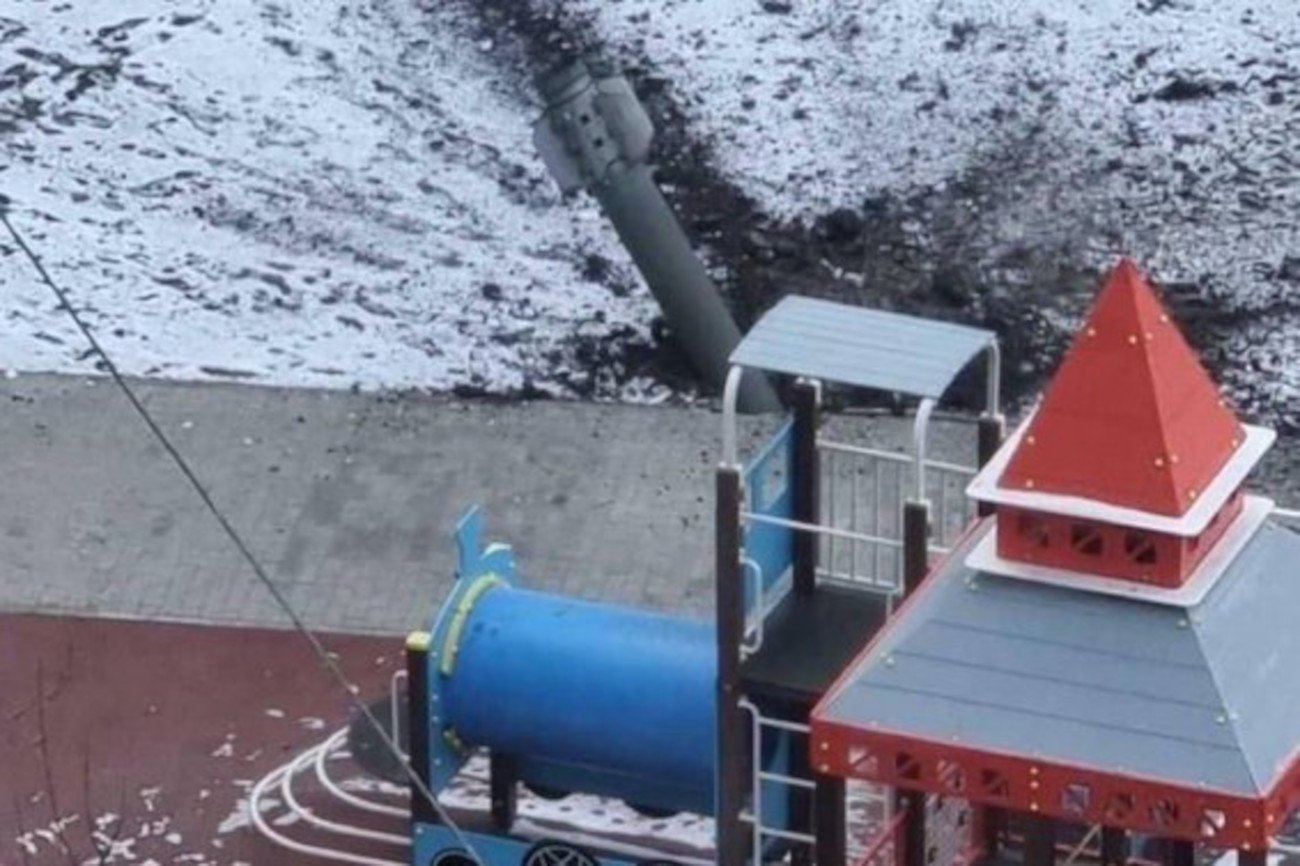 Rosjanie nie atakują tylko obiektów wojskowych.