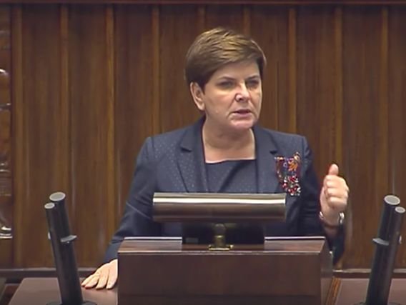 Premier Szydło obiecywała, że podwyżek cen wody nie będzie