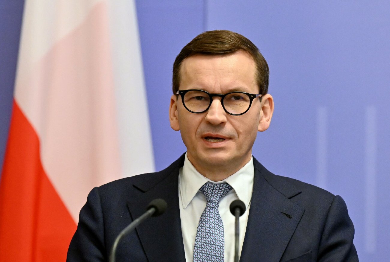Mateusz Morawiecki do dymisji? Jarosław Gowin wskazał, kogo Jarosław Kaczyński szykuje na jego następcę. Kim jest Piotr Nowak?