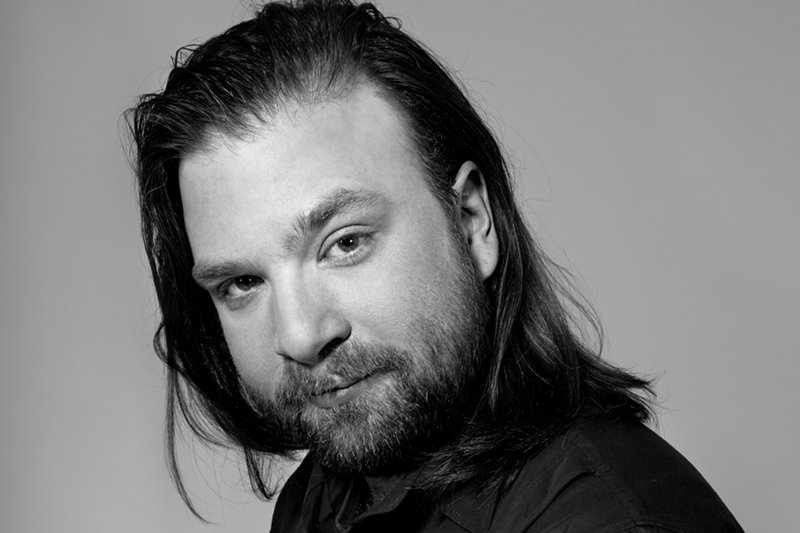 Materiał Filipa Chajzera obnażył pustkę świata mody? Marcin Różyc: Uczestniczymy w modowej histerii