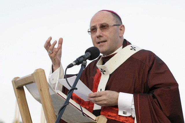 Arcybiskup Wojciech Polak o uchodźcach: „Konieczne jest budowanie autentycznej kultury przyjęcia”