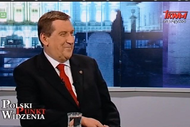 Profesor Jacek Rońda przyznał w studiu Telewizji Trwam, że piloci tupolewa zeszli poniżej wysokości 100 metrów