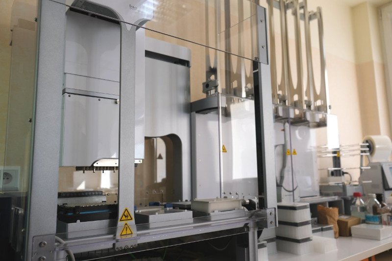 Uniwersytet Medyczny w Białymstoku będzie przeprowadzał nawet 500 testów na dobę w kierunku koronawirusa.