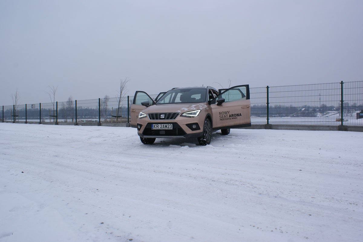 SEAT Arona (c) Robert Lorenc