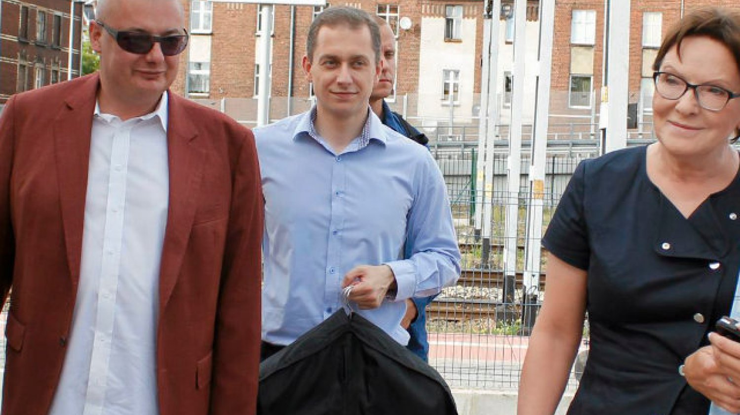 Paweł Zalewski jak najgorzej ocenia kampanijne pomysły Michała Kamińskiego (z lewej)