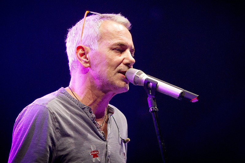 Robert Janowski odchodzi z TVP. Nie chciał zgodzić się na zmiany w teleturnieju "Jaka to melodia?" i nowe obowiązki.