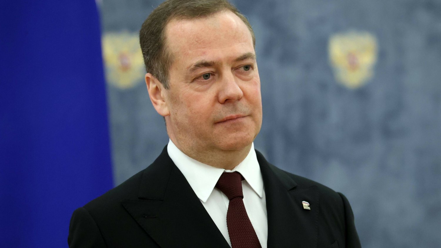 Dmitrij Miedwiediew zmienił narrację ws. użycia broni jądrowej przez Rosję.