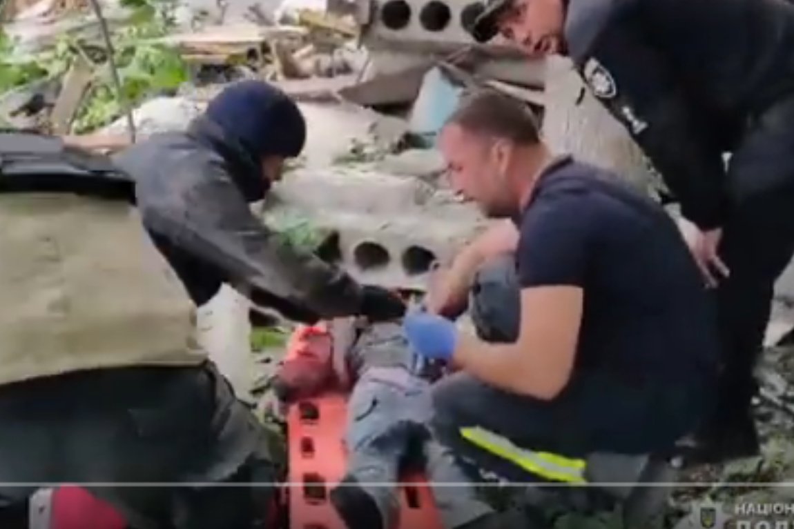 Służby uratowały spod gruzów 9-latka w Bachmucie.