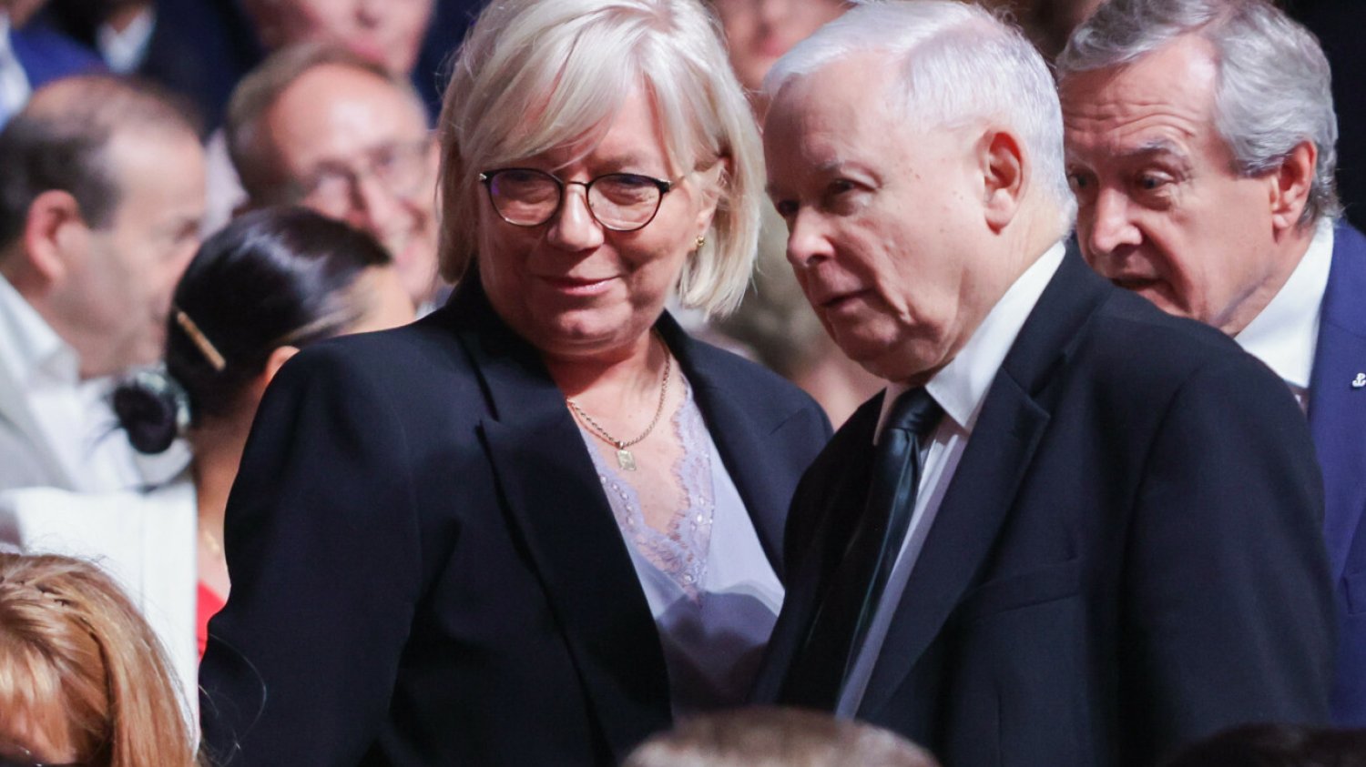 Przyłębska krytykuje opozycję i apeluje ..o przestrzeganie Konstytucji.