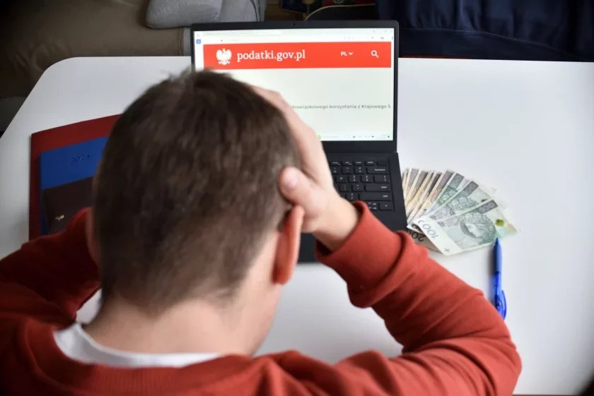 2 próg podatkowego (120 tys. zł). Sposoby na to, by go nie przekroczyć