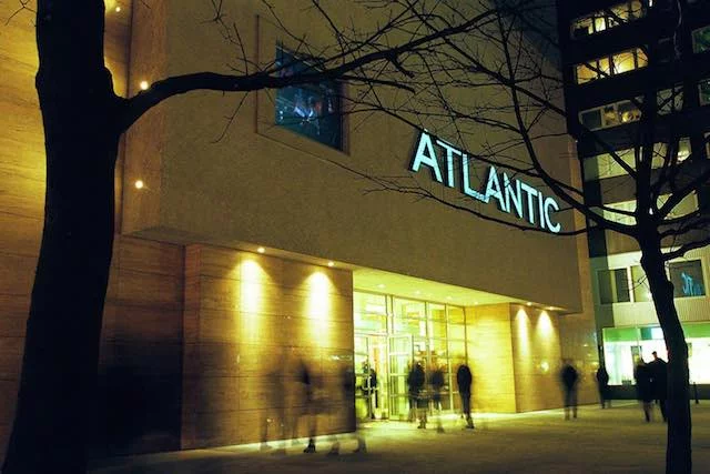 Kino Atlantic oferuje swoim klientom tanie bilety. Wystarczy kupić kartę kinomaniaka.