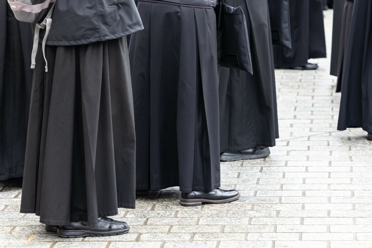 Orgia w Dąbrowie Górniczej. Wiadomo, co dalej z księdzem Tomaszem