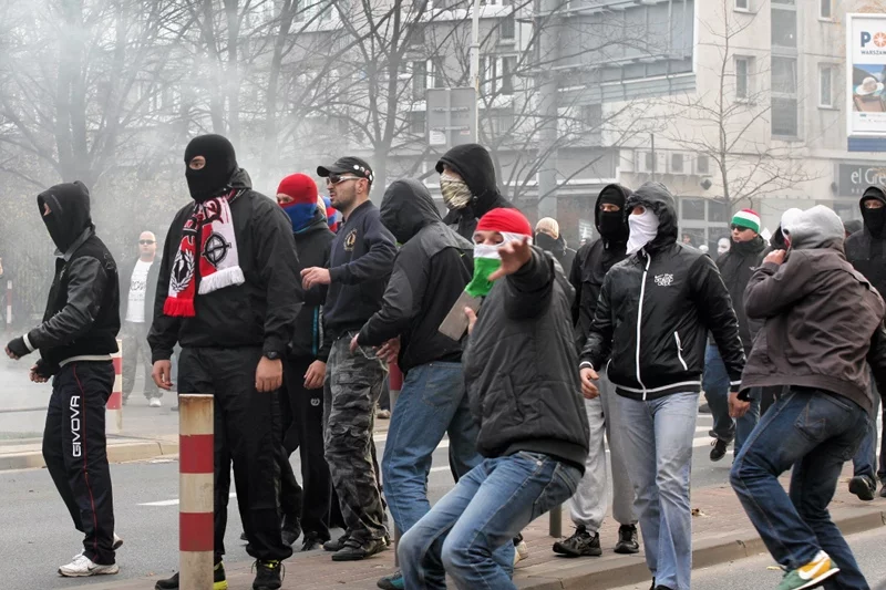 Starcie członków ONR z policją przed Marszem Niepodległości