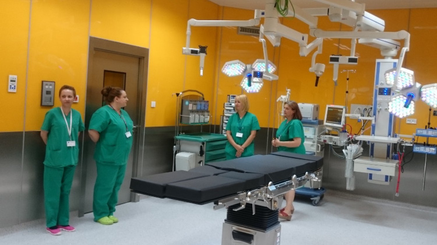 Urologiczna sala operacyjna w nowym Szpitalu Pediatrycznym WUM