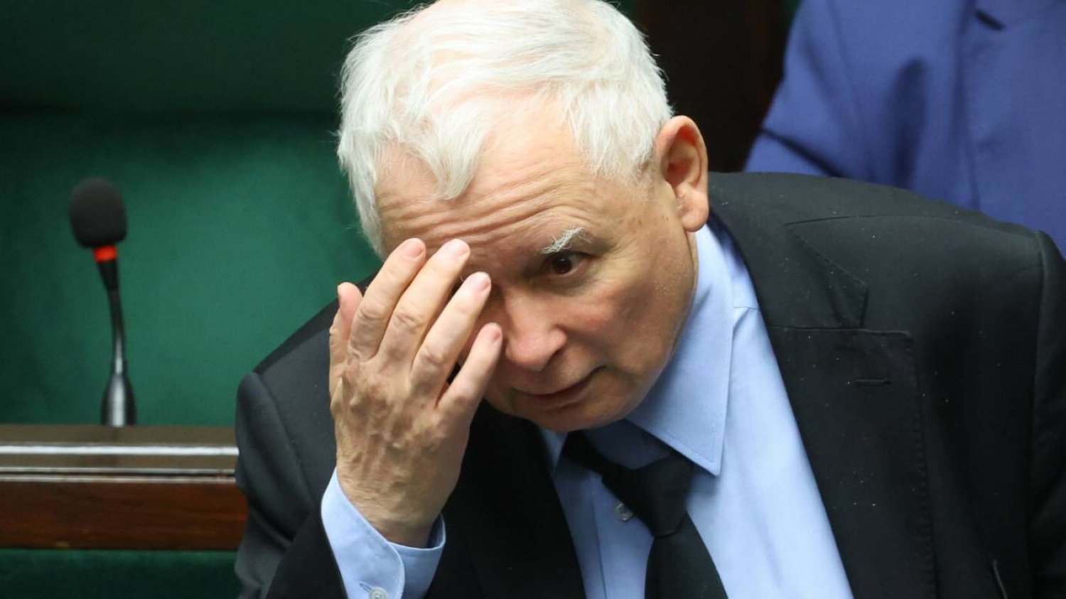 Mężczyzna palił meblami. Tłumaczył, że Kaczyński mu pozwolił