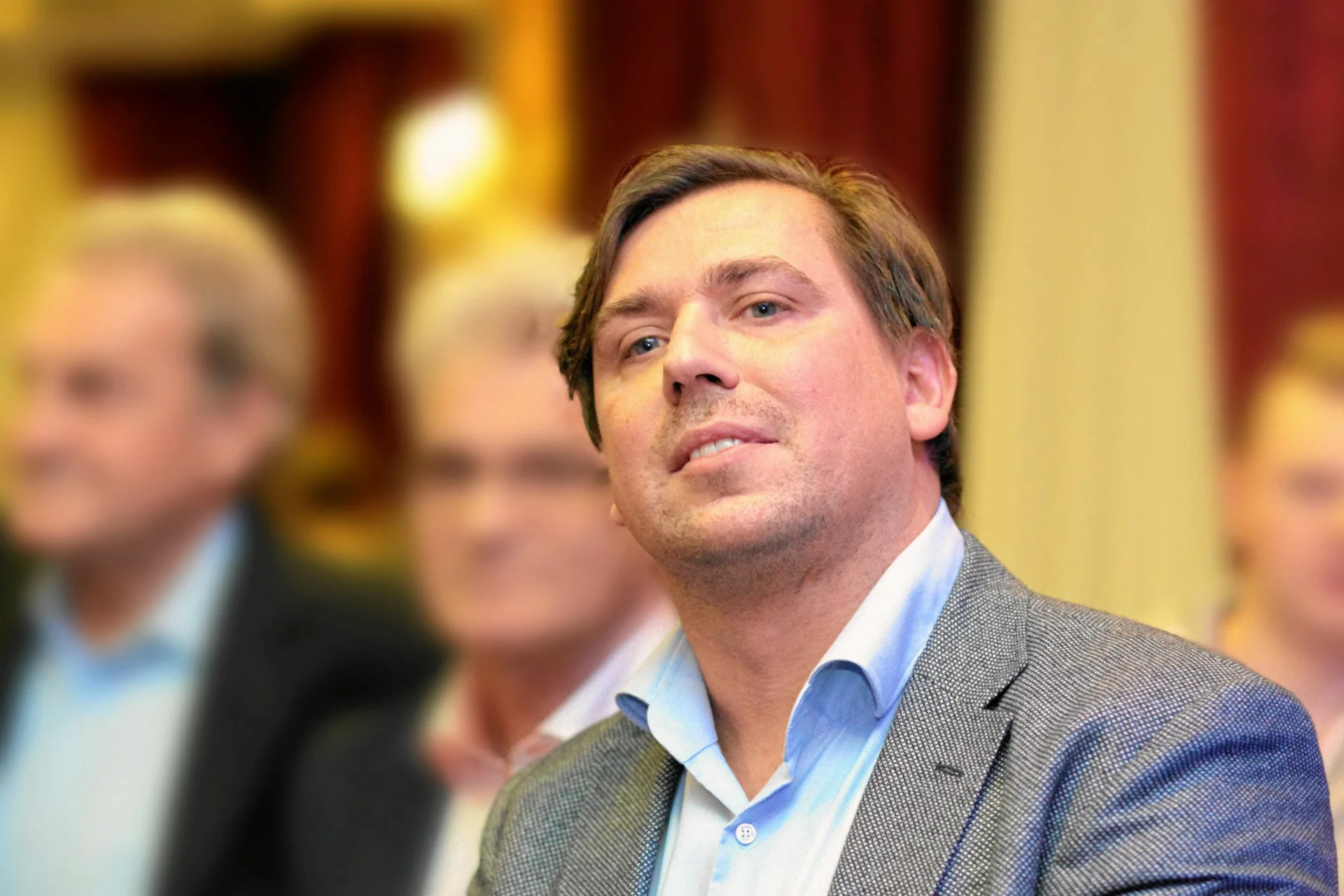 Były agent Tomasz Kaczmarek prowadzi wraz z małżonką domy opieki. Dostał na tę działalność gigantyczną dotację w wysokości 1,4 mln zł.