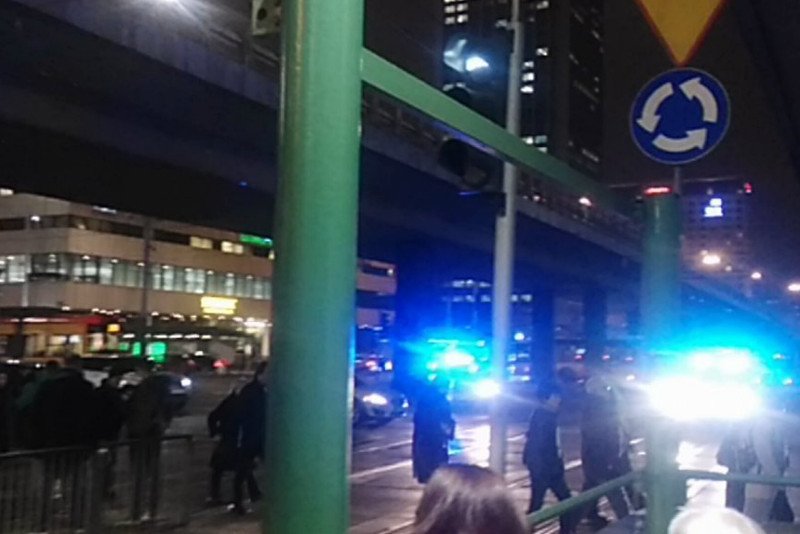 Przez centrum Warszawy przeszedł marsz milczenia pamięci Piotra S. To mężczyzna, który 19 października spalił się pod PKiN w proteście wobec Prawa i Sprawiedliwości. Swoje powody opisał w manifeście.