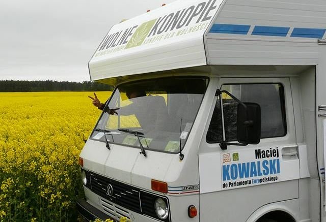 Gandziobus krąży po Polsce. Czy wyborcy to kupią?