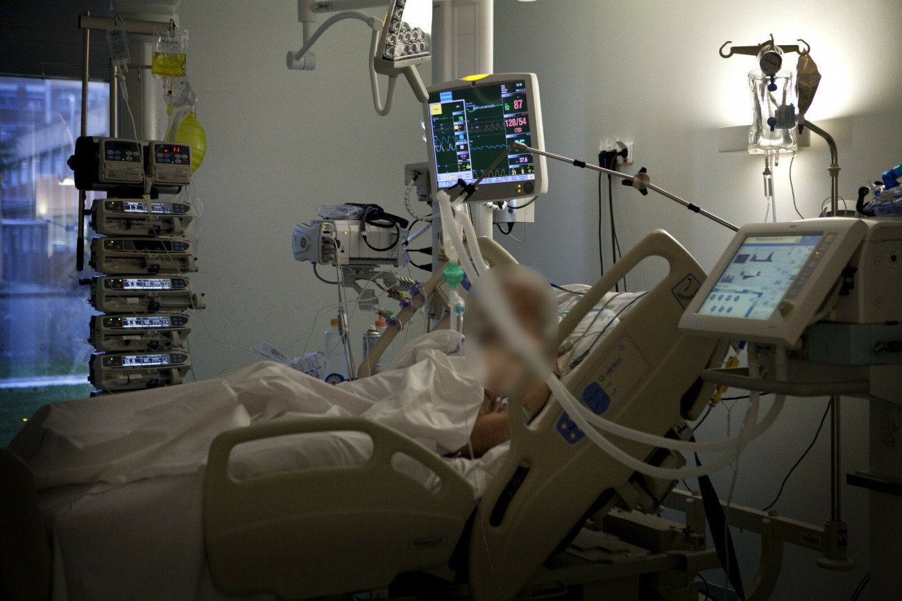 Pacjentka dwukrotnie wyłączyła respirator innej pacjentce.