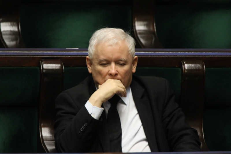 Jarosławowi Kaczyńskiemu często zdarza się "nieogarnianie".