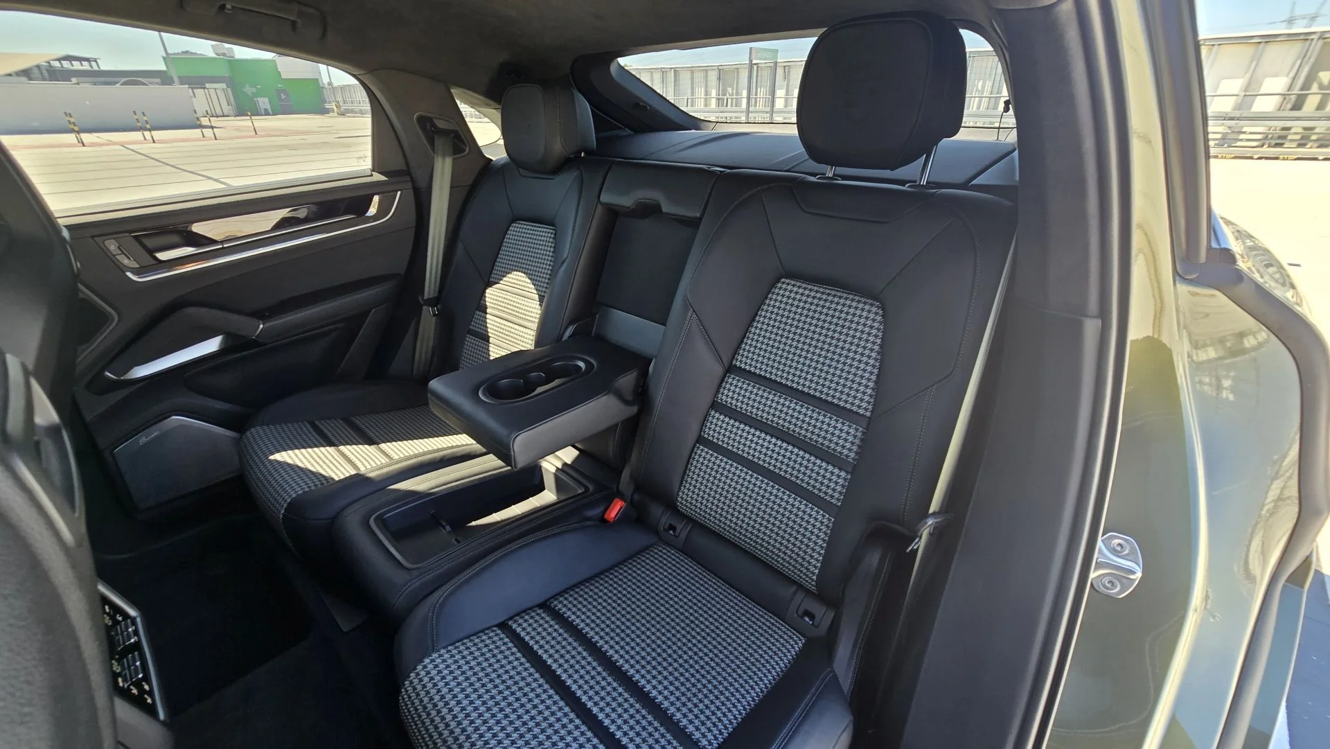 Posche Cayenne GTS