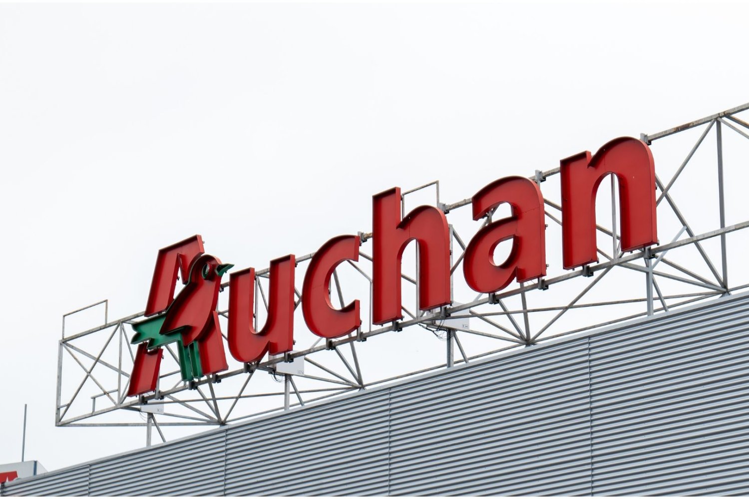 W Auchan pojawiła się kultowa marka. Akcesoria kuchenne nawet do 76 proc. taniej Auchan, sklep