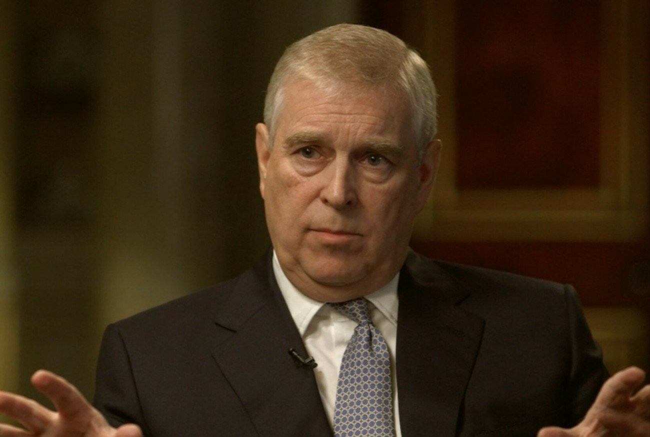 Syn brytyjskiej królowej oskarżony o molestowanie seksualne.