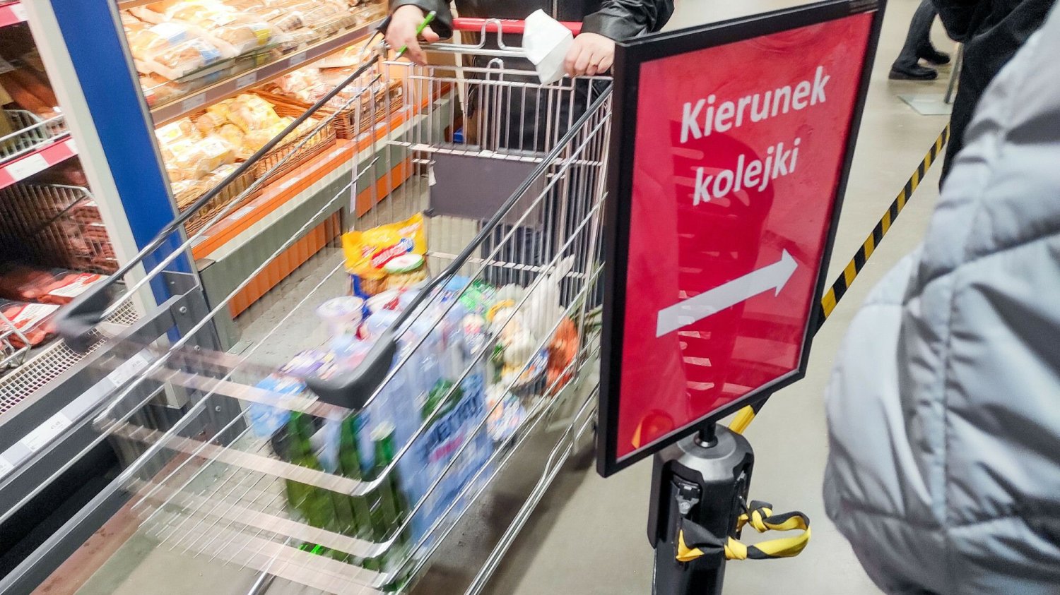 Czy sklepy będą otwarte w dzień żałoby narodowej?