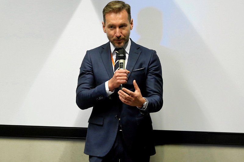 Zapowiedź nowego programu TVN-u "Wracajcie skąd przyszliście" prowadzonego przez Piotra Kraśko już wywołała kontrowersje.