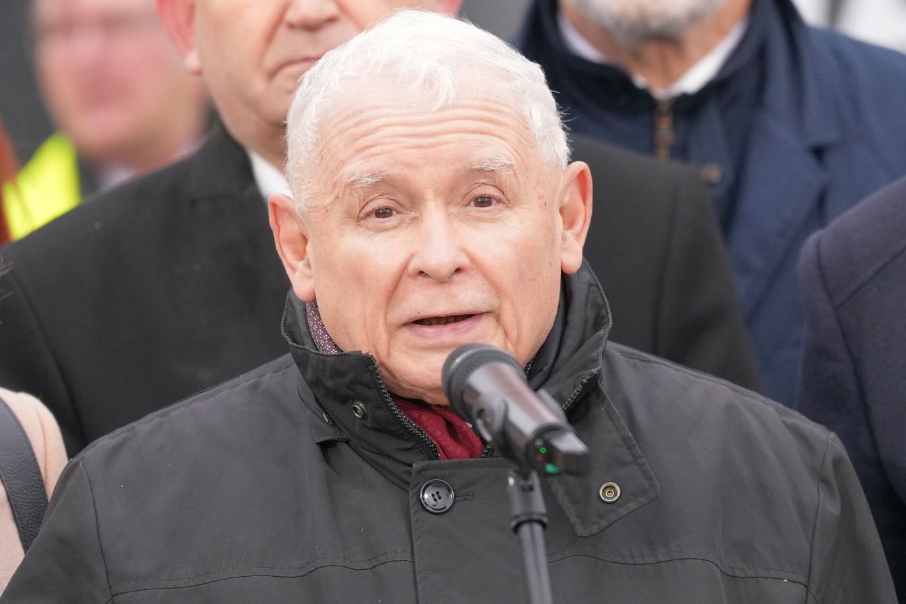Kaczyński na miesięcznicy smoleńskiej połączonej ze społecznymi obchodami Święta Niepodległości snuł plan powrotu do władzy