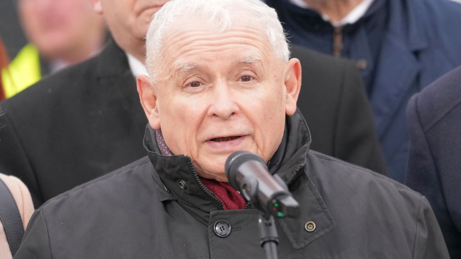 Kaczyński na miesięcznicy smoleńskiej połączonej ze społecznymi obchodami Święta Niepodległości snuł plan powrotu do władzy