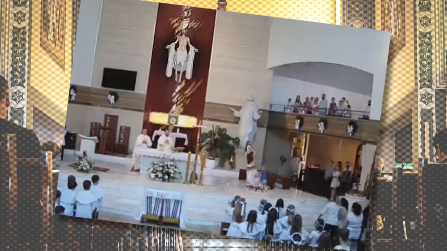 Dziecko przewróciło w kieleckim kościele figurkę Maryi. W sieci zawrzało Dziecko przewróciło w kieleckim kościele figurkę Maryi. W sieci zawrzało
