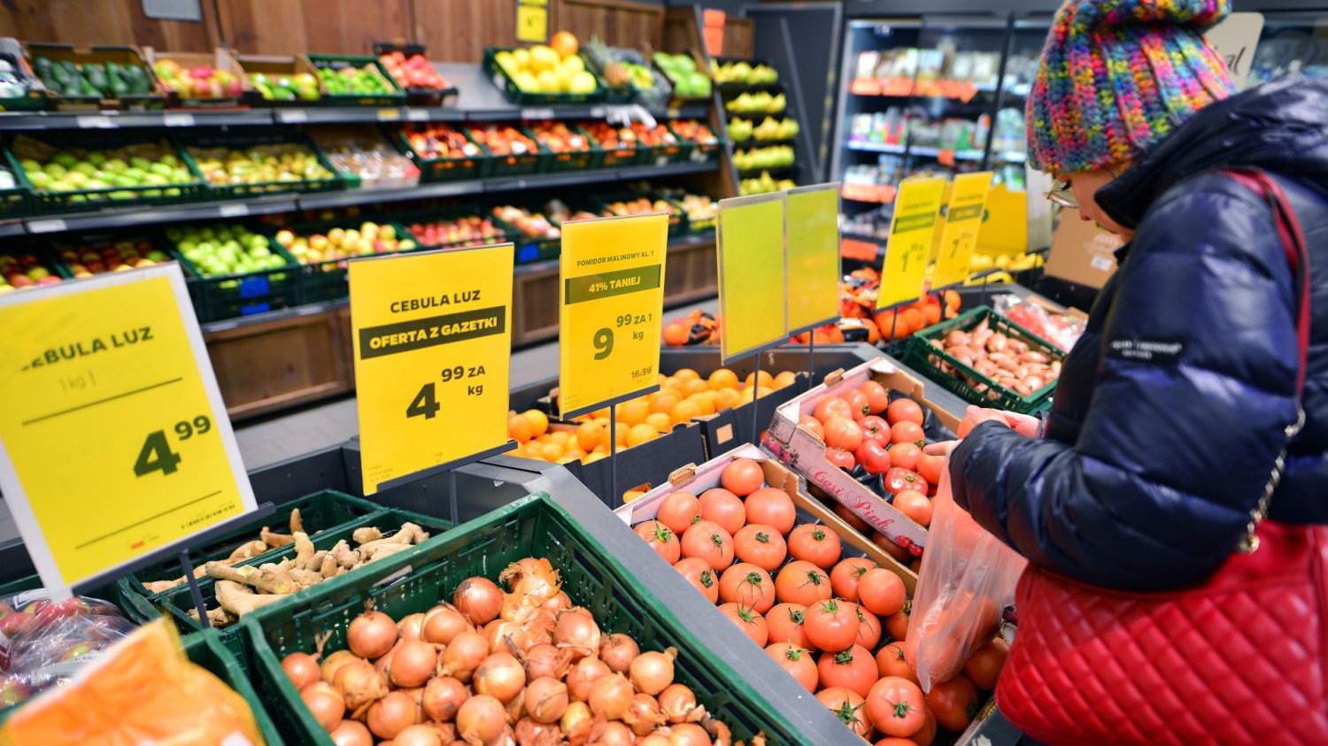 Nowe oznaczenia w sklepach. 17 lutego pojawią się flagi państw pochodzenia produktów