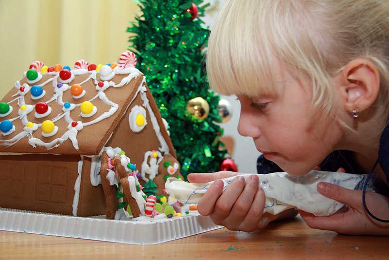 Jak zaangażować dziecko w prace świąteczne?