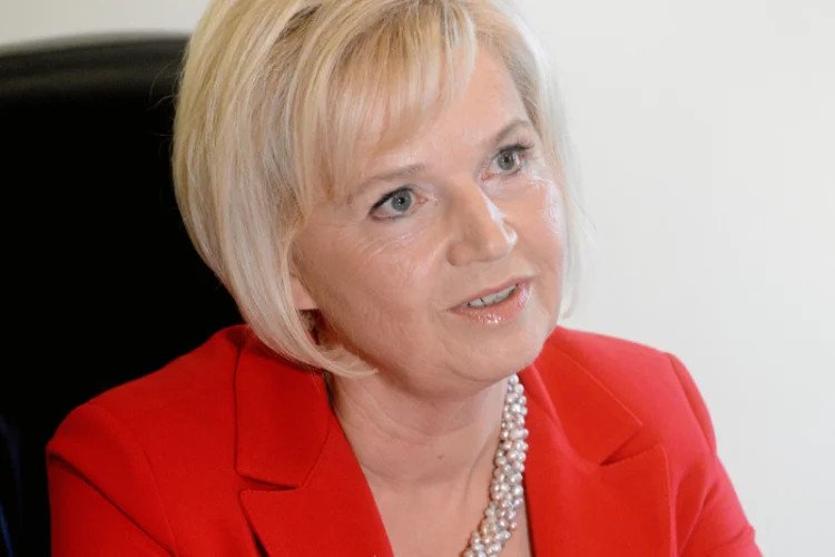 Senator Lidia Staroń.