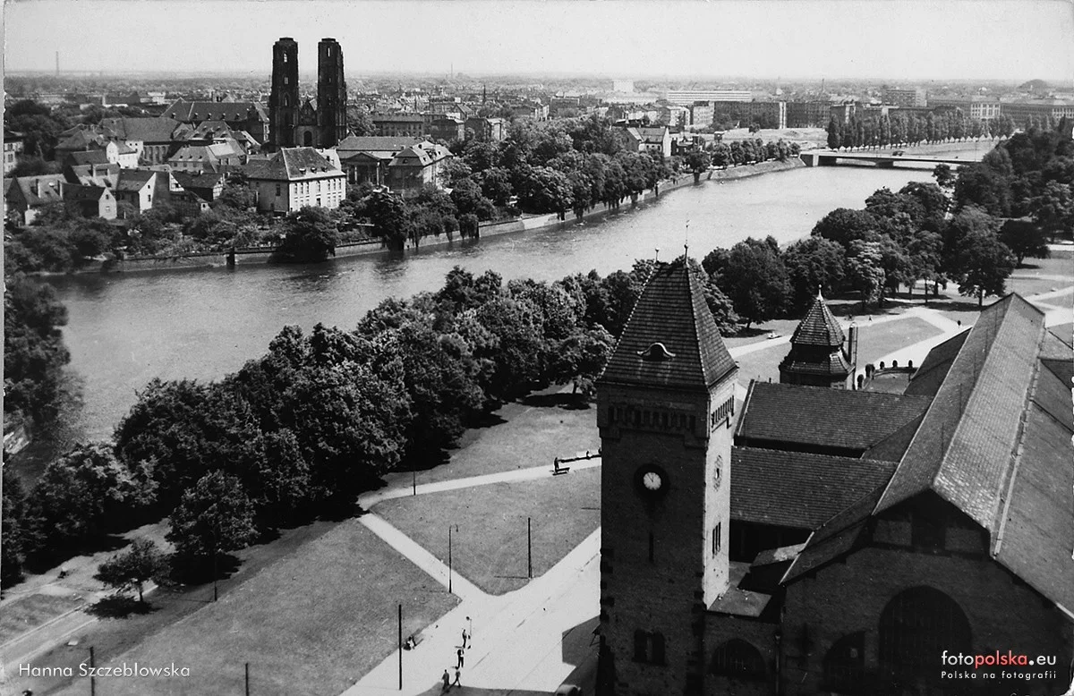 Hala Targowa, lata 1966-1968