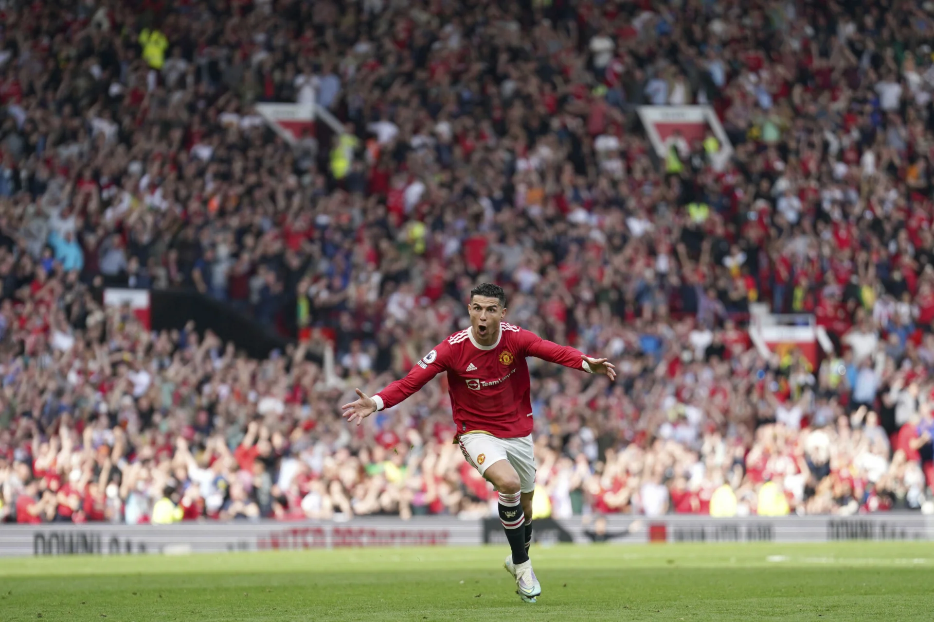 Cristiano Ronaldo ma na koncie 50. hat-tricków i jest najlepszym strzelcem w historii piłki nożnej