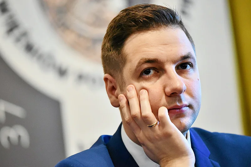 Wiceminister sprawiedliwości Patryk Jaki zarządził dymisję szefa Aresztu Śledczego Warszawa-Grochów, w którym doszło do bulwersującej śmierci Agnieszki Pysz.