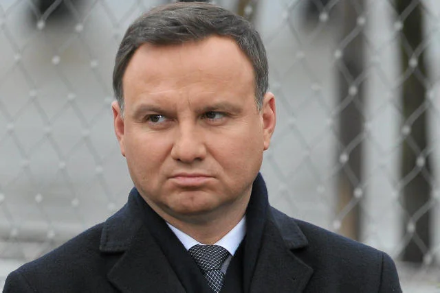W artykule napisanym dla "Financial Times" prezydent Andrzej Duda zapewniał, że ani demokracja, ani wolne media nie są w Polsce zagrożone.