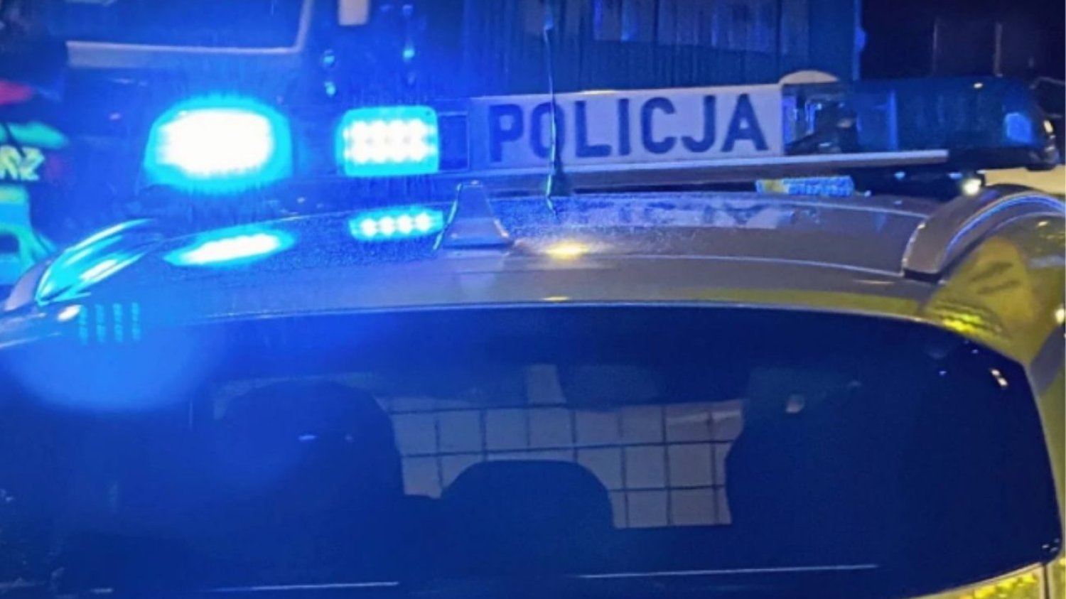 Nożownik w Krakowie. Taksówkarz zaatakowany przez klienta.