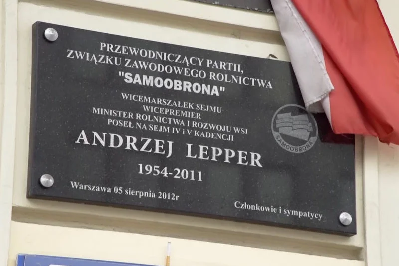 Współpracownicy Leppera nie uwierzyli w to, iż szef Samoobrony popełnił samobójstwo.