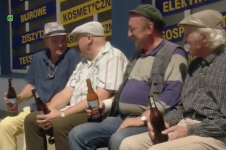 Wilkowyje z serialu "Ranczo". Z tym skojarzyła się ławeczka Rafała Trzaskowskiego "Wiadomościom".