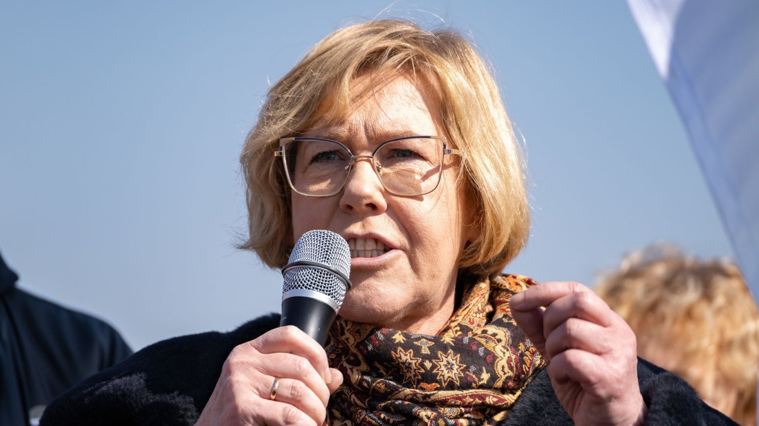Bojkot święta 3 maja planowany w strukturach PiS. Aż rzecznik partii musiał zareagować Barbara Nowak